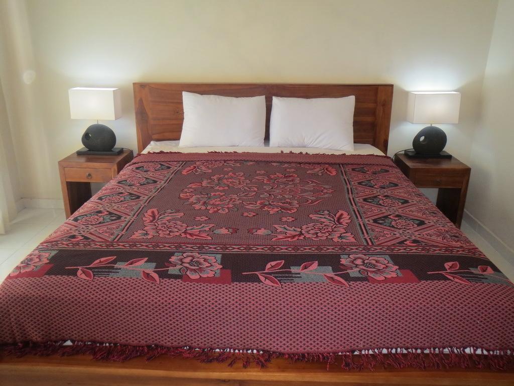Mesari Homestay & Warung Amed  Exterior photo